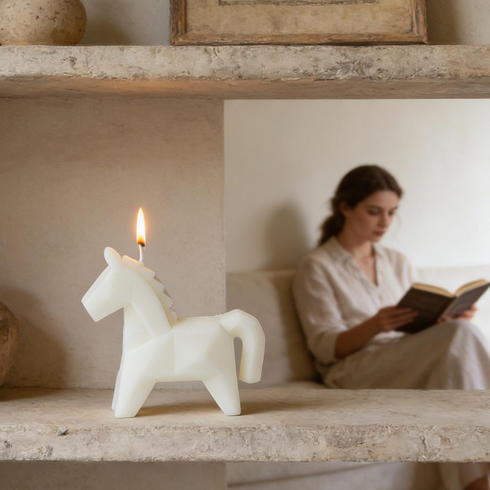 Horse Figure Scented Candle Tr - огляд і ціна Beeswax Wrap Reusable